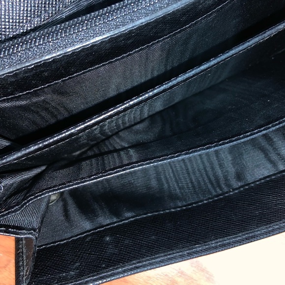 Authentic Prada Large Saffiano Leather Wallet - Picture 9 of 16